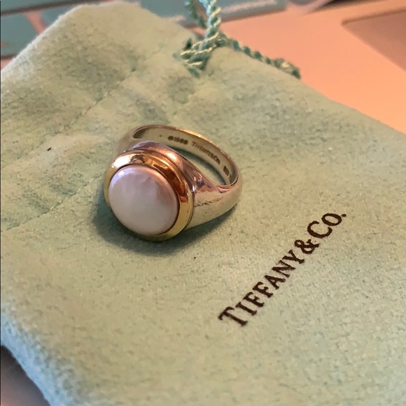 Tiffany & Co. Jewelry - Tiffany vintage gold & silver mother of pearl ring